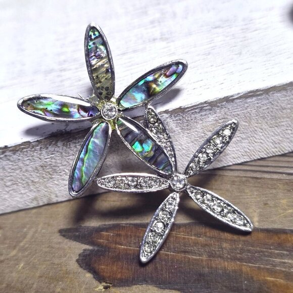 Pinkdiva Jewelry - CZ Crystal Flowers Paua Abalone Shell Silver Rhodium Plate Brooch Sweater Pin